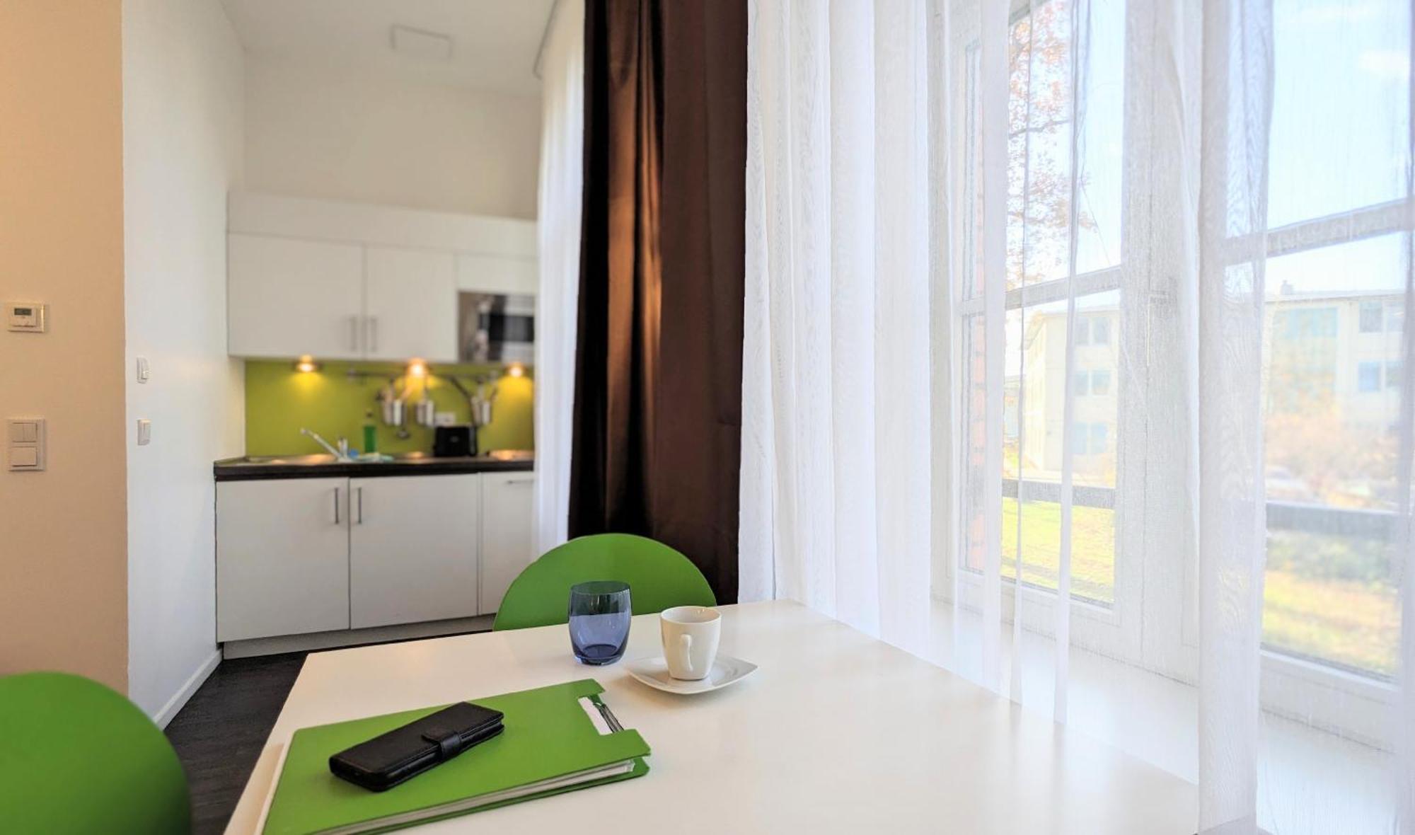 Boardinghaus Weinberg Campus Aparthotel Halle  Εξωτερικό φωτογραφία