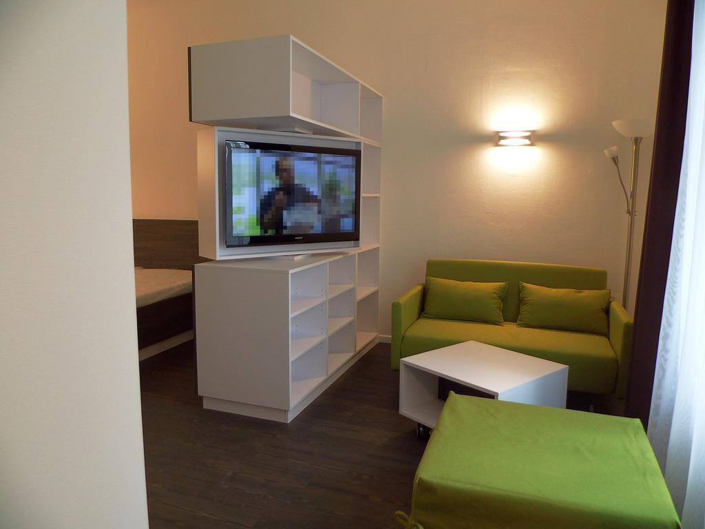 Boardinghaus Weinberg Campus Aparthotel Halle  Δωμάτιο φωτογραφία