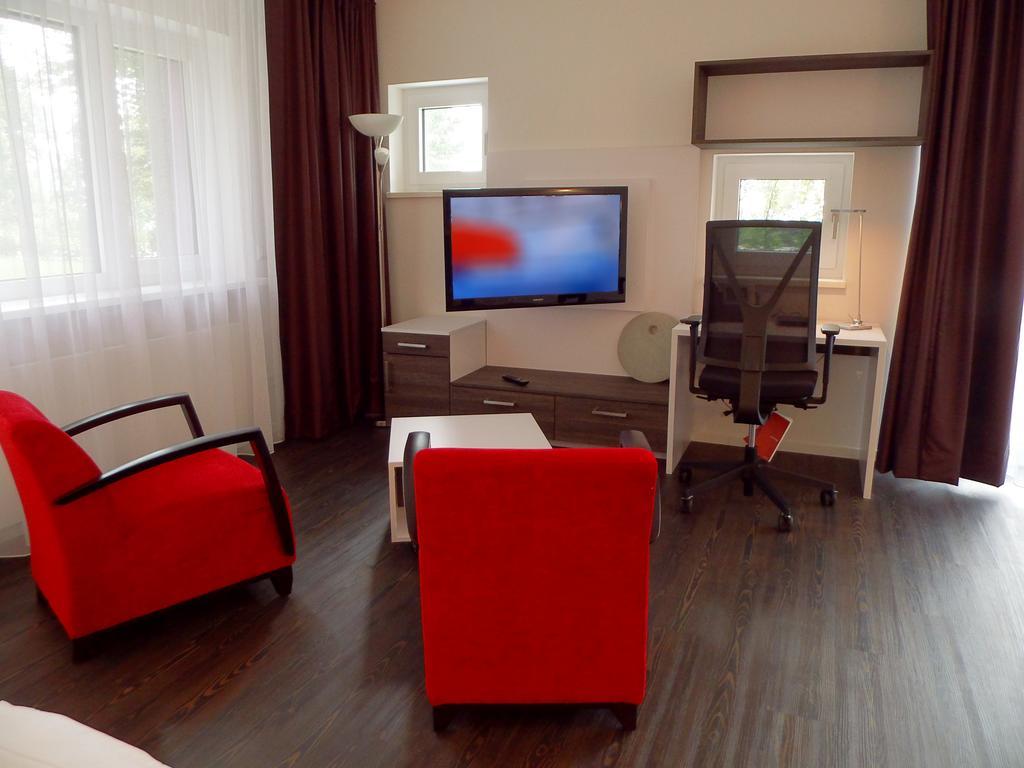 Boardinghaus Weinberg Campus Aparthotel Halle  Δωμάτιο φωτογραφία